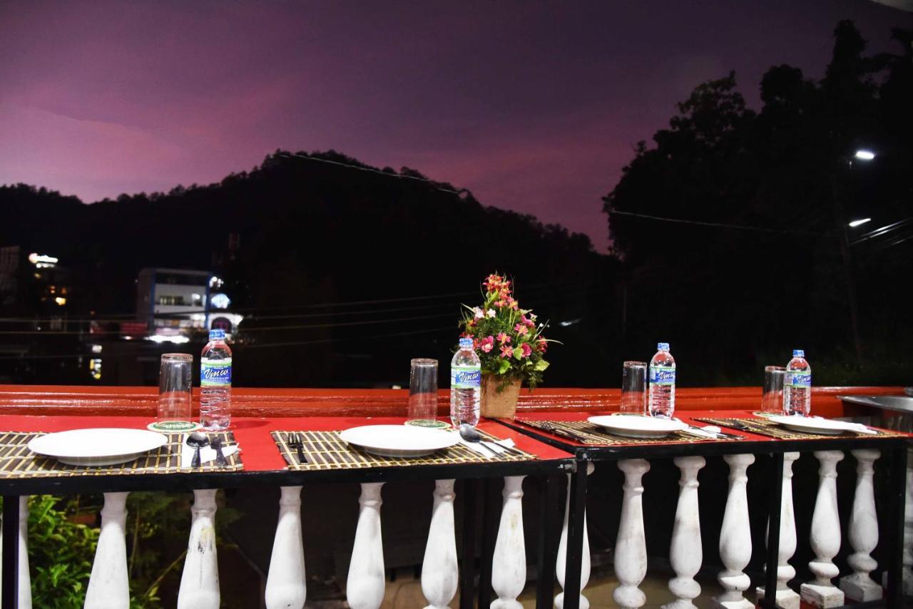 Lodge In 611 Kandy Zewnętrze zdjęcie