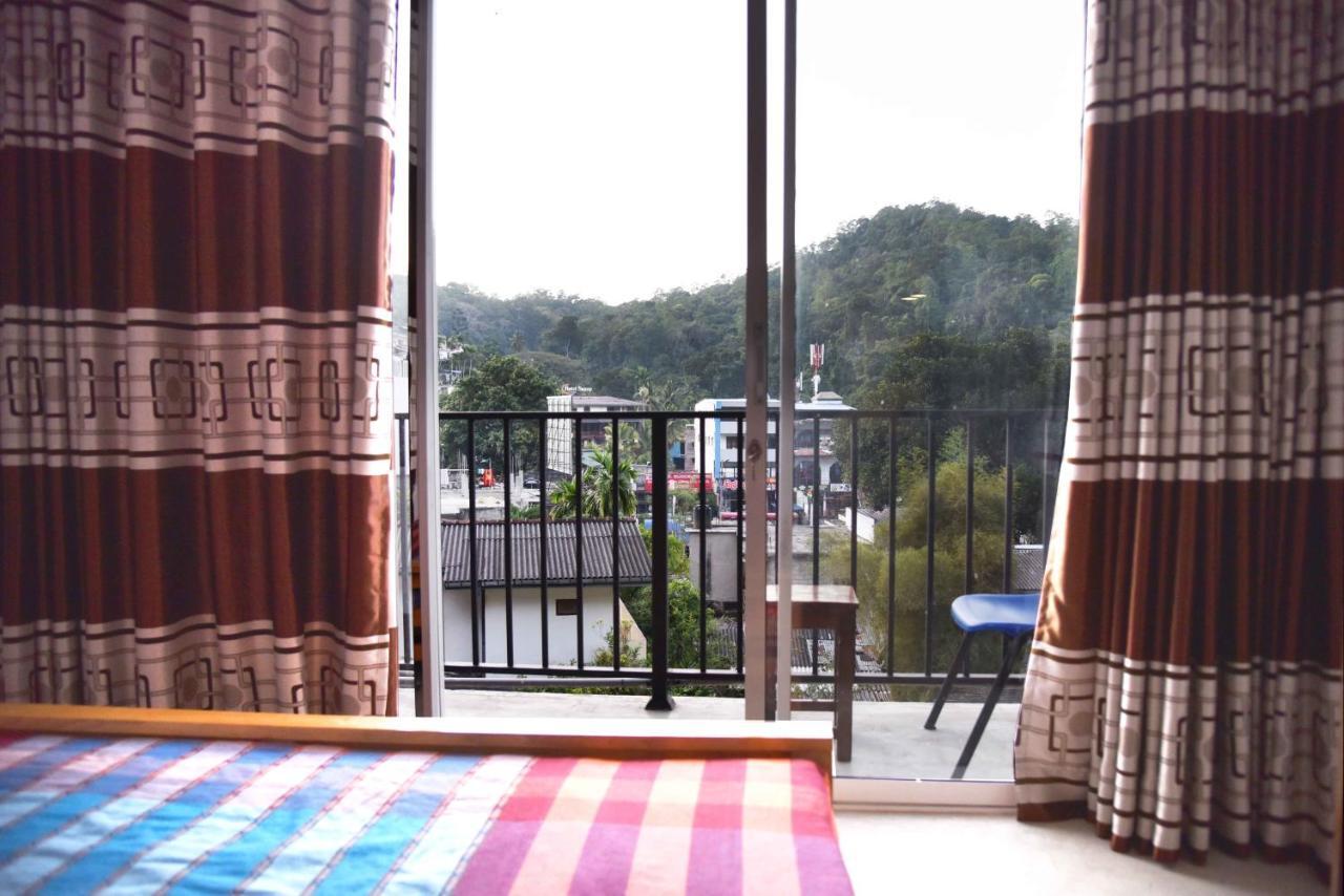 Lodge In 611 Kandy Zewnętrze zdjęcie