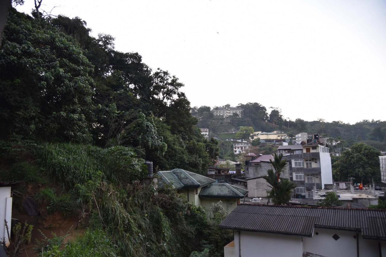 Lodge In 611 Kandy Zewnętrze zdjęcie